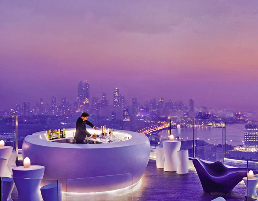 Aer Lounge at the Four Seasons hotel, Mumbai, India (Photo: express.co.uk)