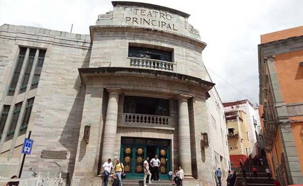 Guanajuato's Teatro Principal first opened in the late 1700s (Photo: OEM)