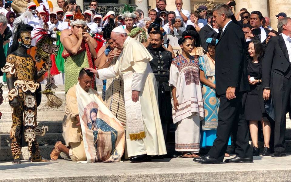 pope francis blessing quintana roo delegation
